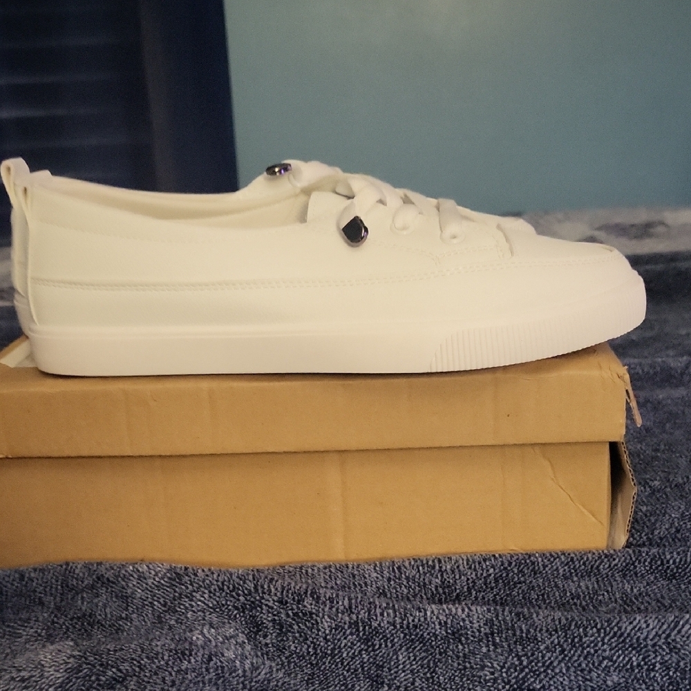White Casual Sneakers